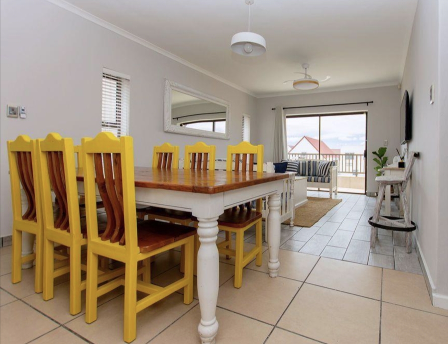 2 Bedroom Property for Sale in Helios Place Western Cape